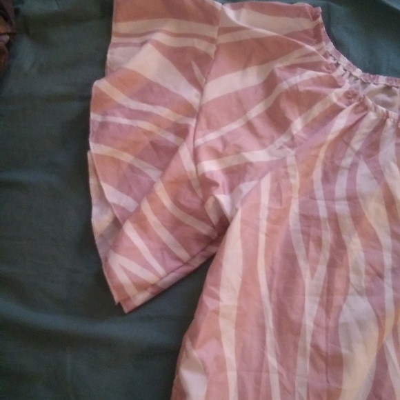 Blouse - Picture 2 of 5